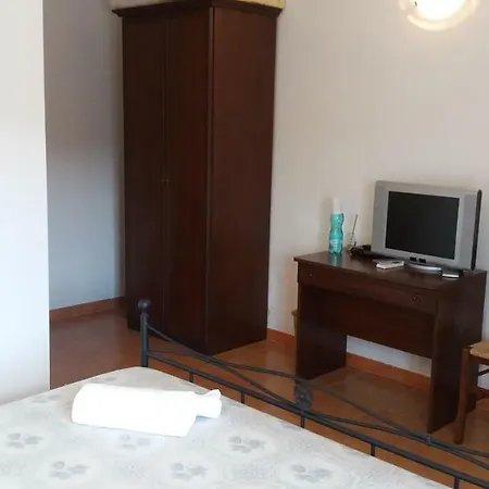 Sa E Padedda Feriegård Mores